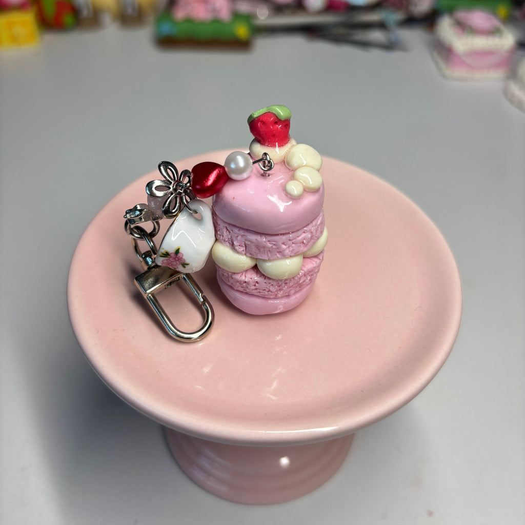 strawberry 1 ಄