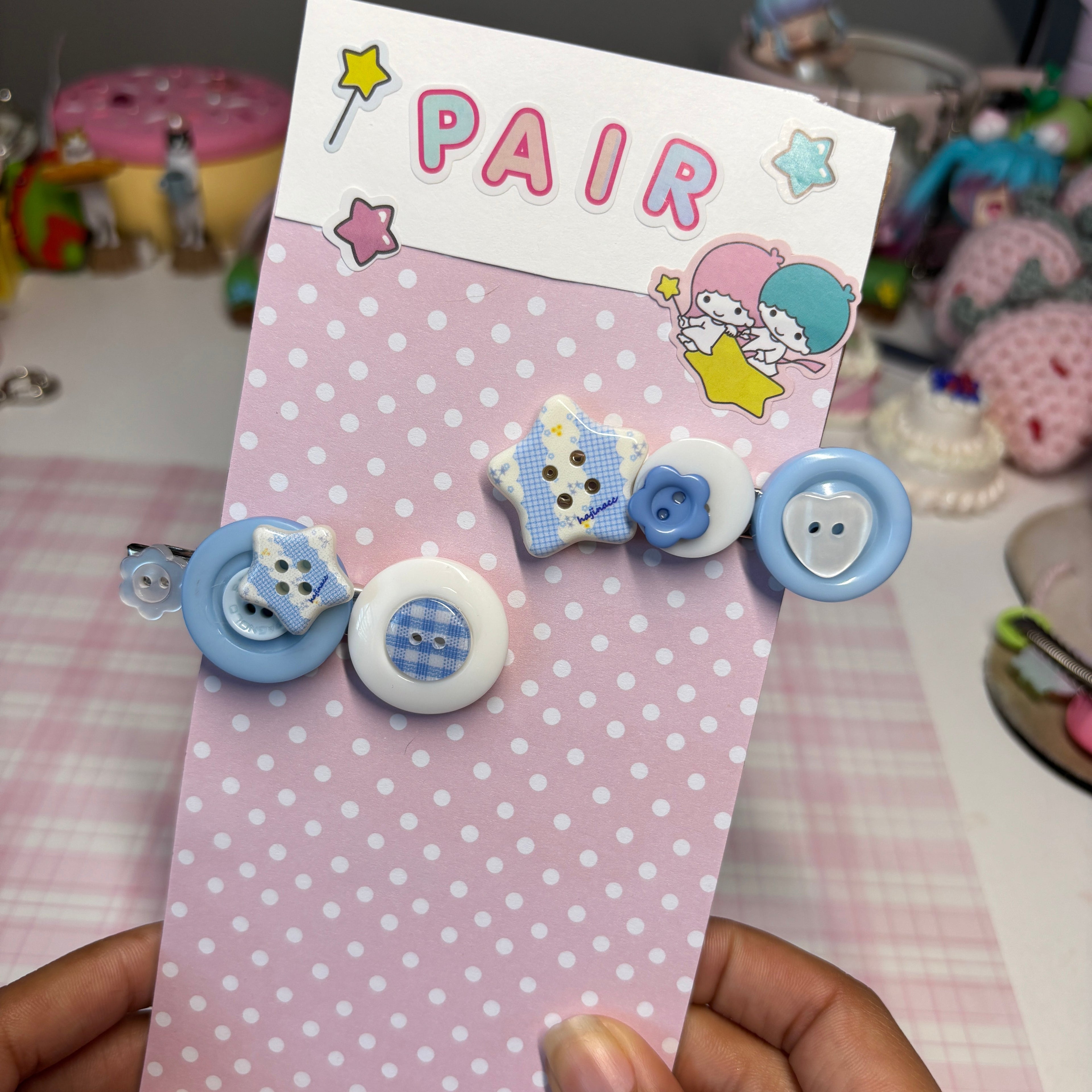 berry cream! hair clips